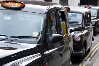 Лондонско училище за таксиметрови шофьори затваря заради Uber