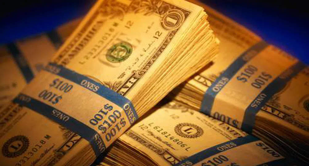 Доларът е най-печелившият актив през ноември