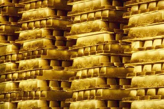 Световното търсене на злато пада с над 7% през второто тримесечие