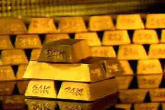 Златото губи 5% от стойността си вчера