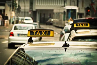 Самоуправляващи се таксита се движат по улиците на Сингапур