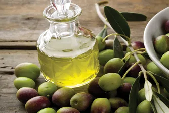 Гърция обратно към зехтина и маслините