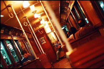 Последните дървени вагони на метро в света бяха подменени