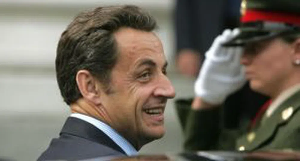 Бившият френски президент е обвинен в корупция