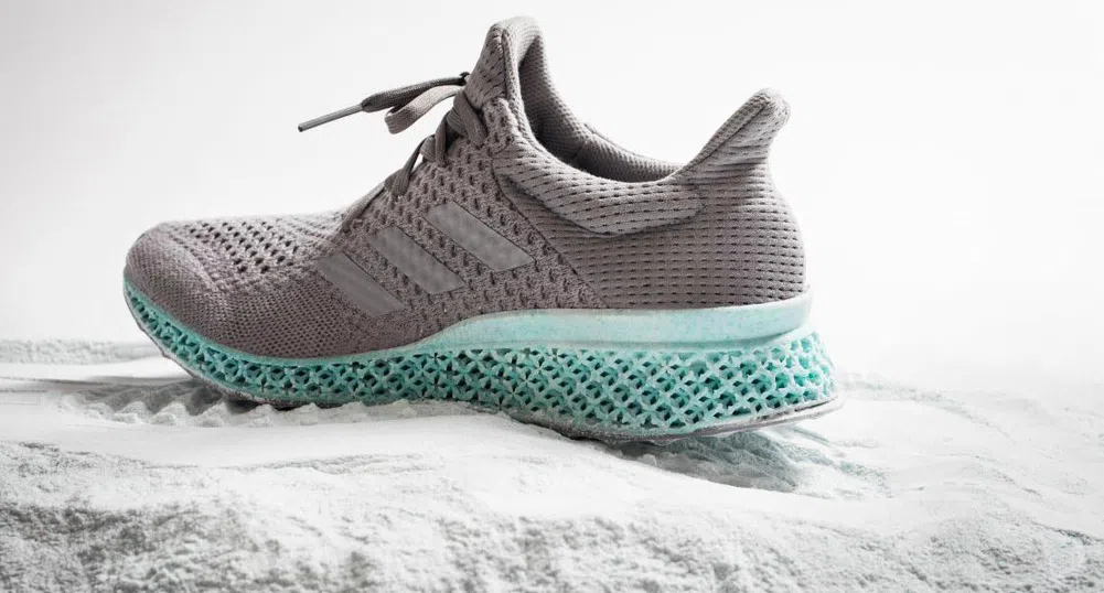 Adidas създаде 3D-принтирана маратонка от пластмаса от океана