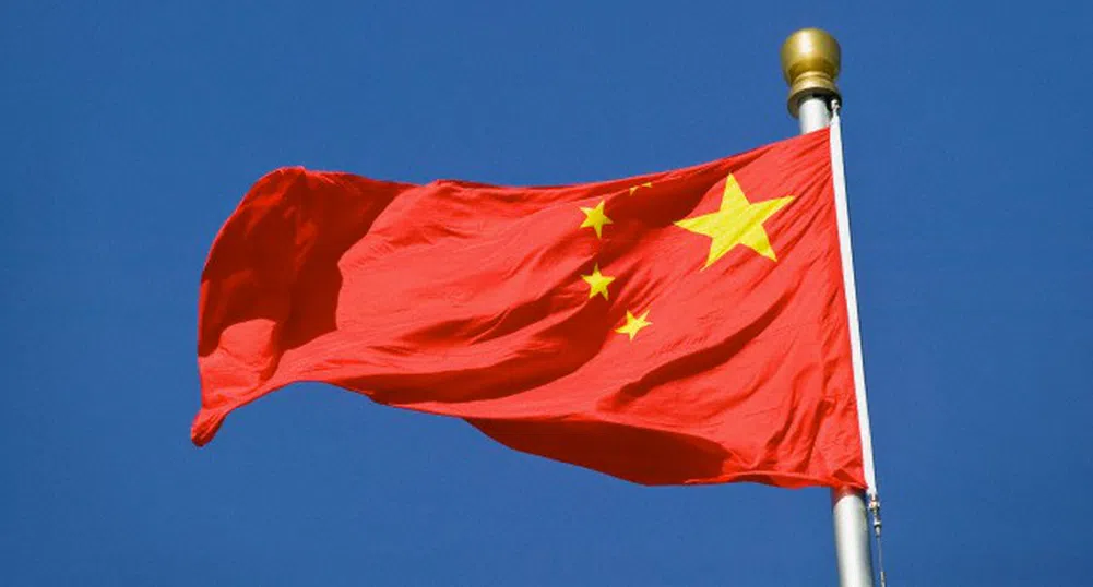 Китаец съди сам себе си, за да изнесе легално пари от страната