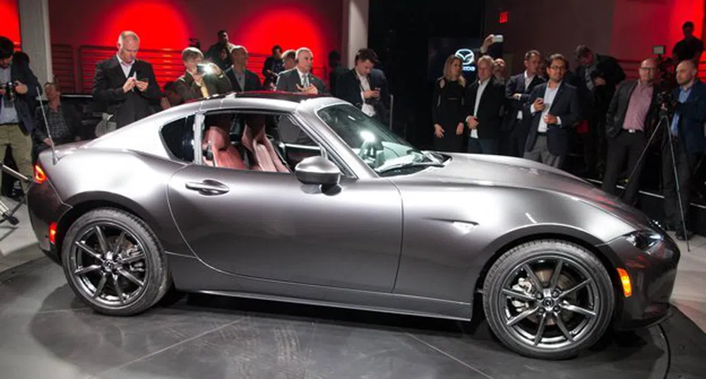 Mazda представи официално модела си 2017 MX-5 RF