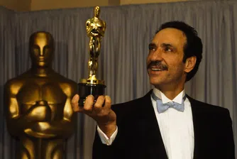 Производителят на статуетките Оскар съкращава над 30% от служителите си