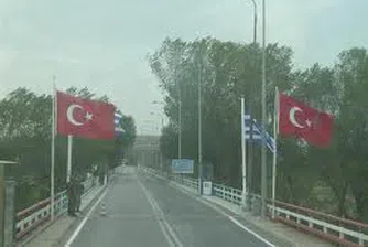 Гърция засили охраната на границата си с Турция