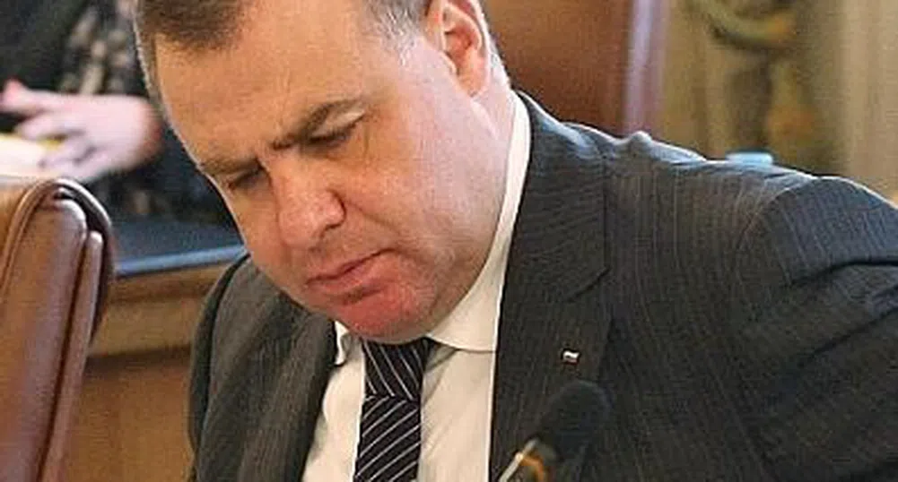 СДС обвини Мирослав Найденов в корупция