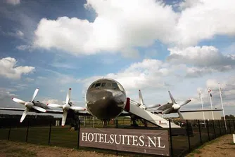 Превърнаха самолет Ил-18 в луксозен хотел