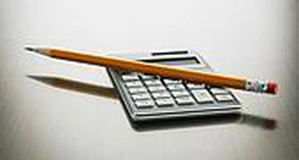 Гигантският дълг на САЩ изисква гигантски калкулатор