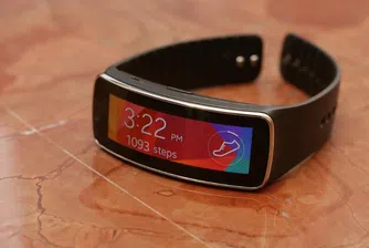 Samsung Gear Fit с 30% отстъпка