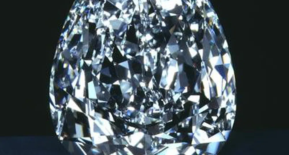 Рядък син диамант бе продаден за 6.4 млн. долара