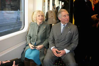 Принц Чарлз се качи на метрото