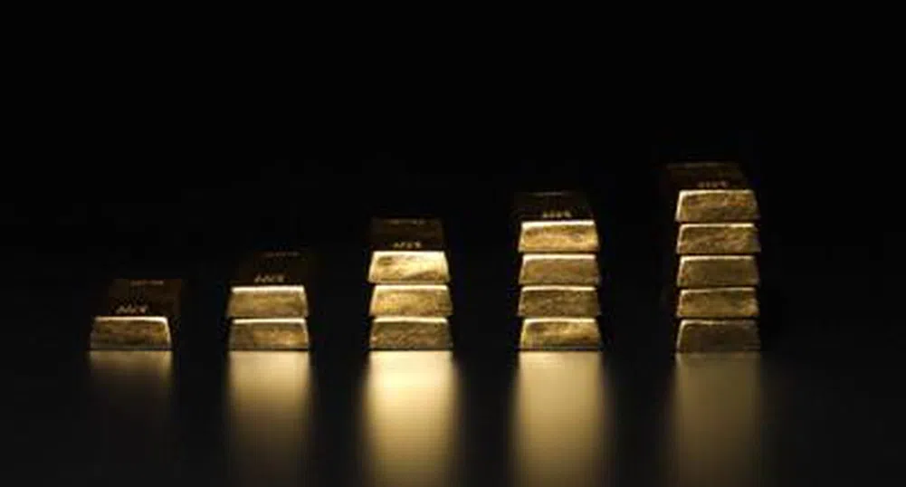 Златото доближава 1000 долара - знак за тревога?