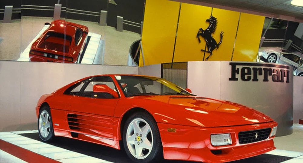 Ferrari продава по-малко коли, но печалбата на компанията скача