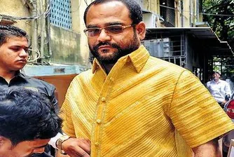 Индиец си купи риза от злато за 214 000 долара
