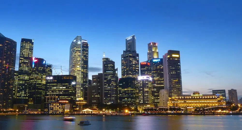 Ако Лондон престане да бъде финансов хъб, Сингапур ще го замени
