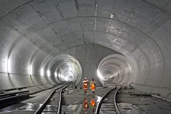 Факти за най-дългия и най-дълбок железопътен тунел в света