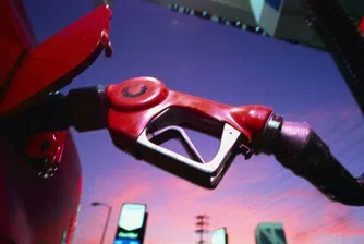 Лукойл повиши цените на бензина