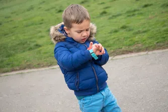 Българска компания изобрети детски часовник с телефон и GPS
