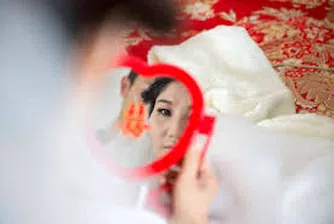 Китаец си купи жена със 102 кг монети