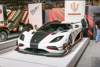 Koenigsegg работи по създаването на малък двигател?