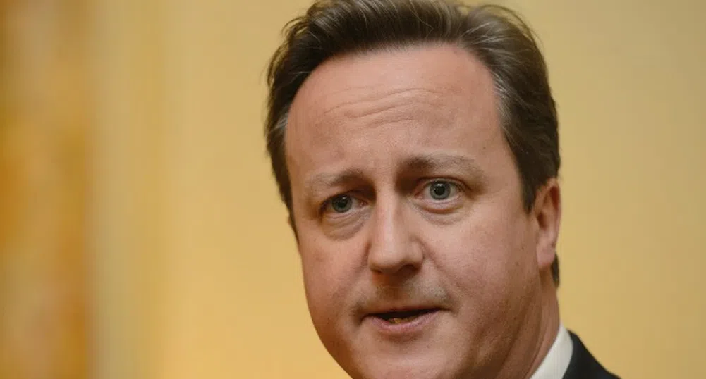 Британският премиер запазва поста си и след референдума