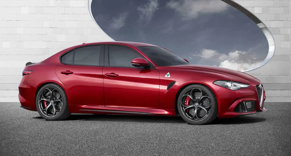 Новият спортен седан на Alfa Romeo може да се конкурира с BMW