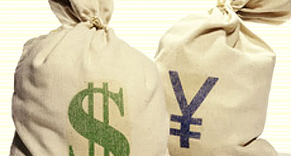 Доларът и йената-големите губещи