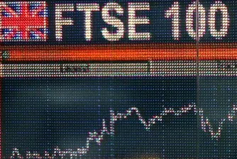 Половината от британския FTSE 100 се държи от чужденци