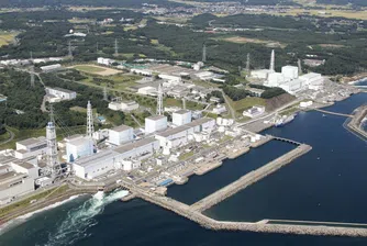 Радиоактивна вода от Фукушима се излива в океана заради тайфун