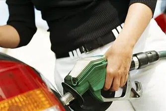 Лукойл намалява цената на горивата
