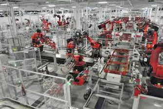 Tesla иска да построи най-големия завод за батерии в света