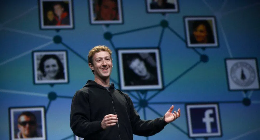 Закърбърг държи Facebook с желязна хватка