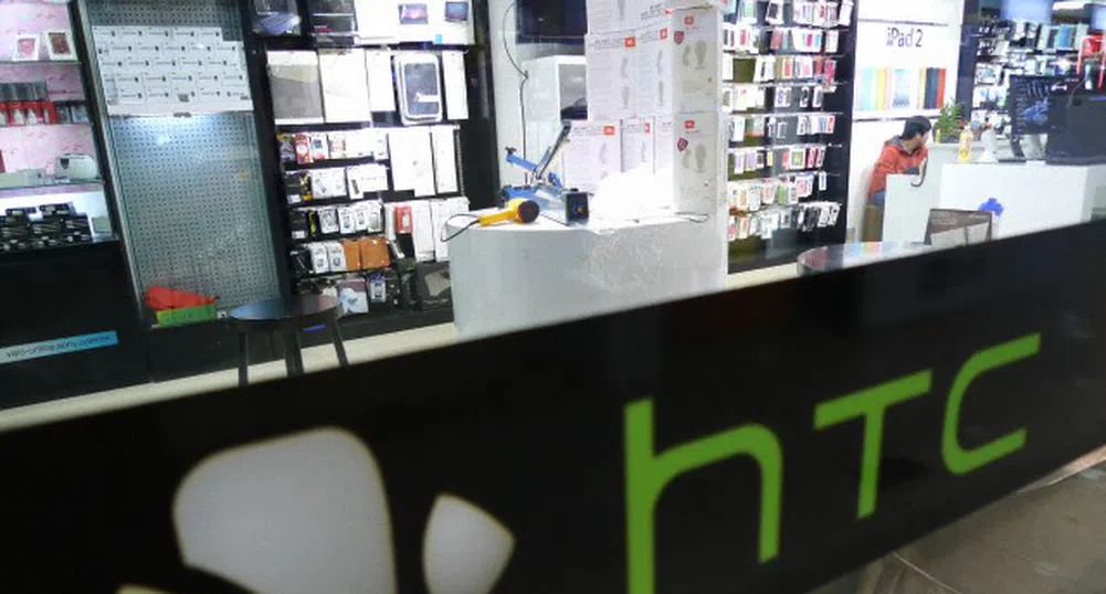 HTC и Apple прекратиха всички съдебни дела помежду си