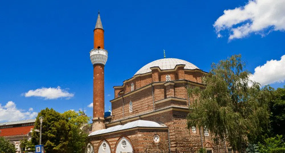 Първи сме по джамии в Европа