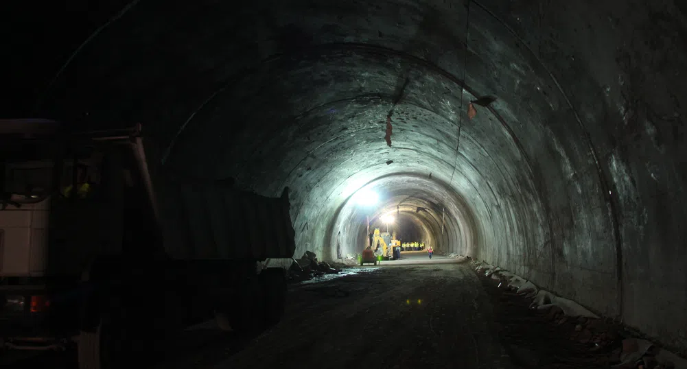 От днес ремонт на още един тунел на магистрала Хемус