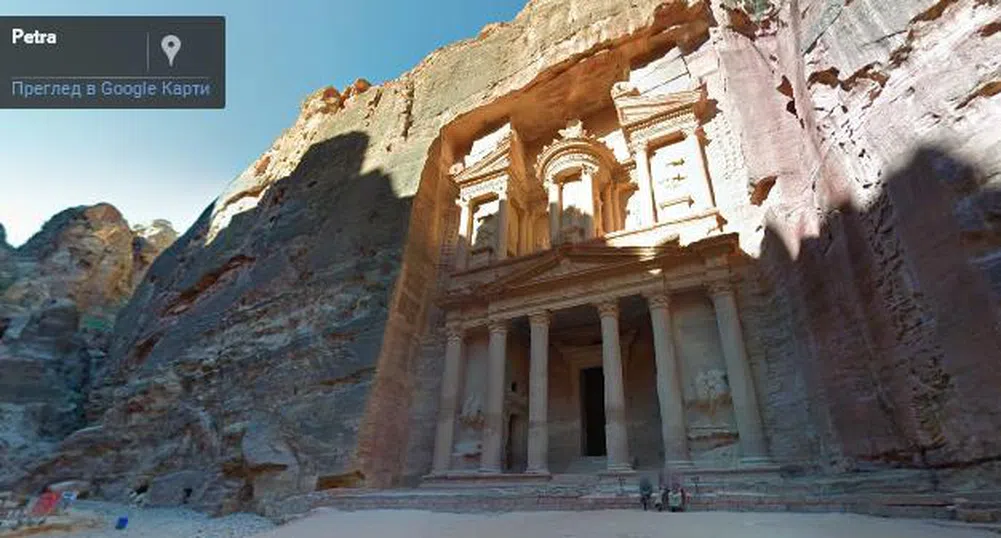 Google Street View влезе и в древния каменен град Петра