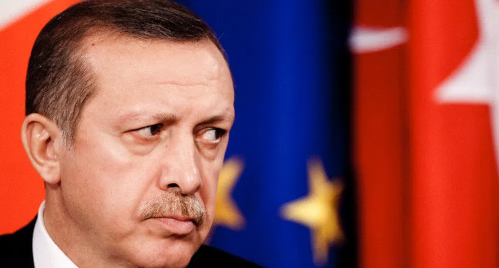 Ердоган оцелял при преврата заради недостиг на гориво