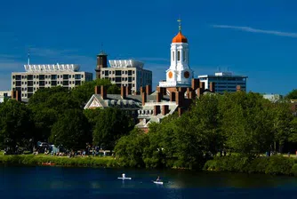 Харвард е университетът „произвел" най-много милиардери