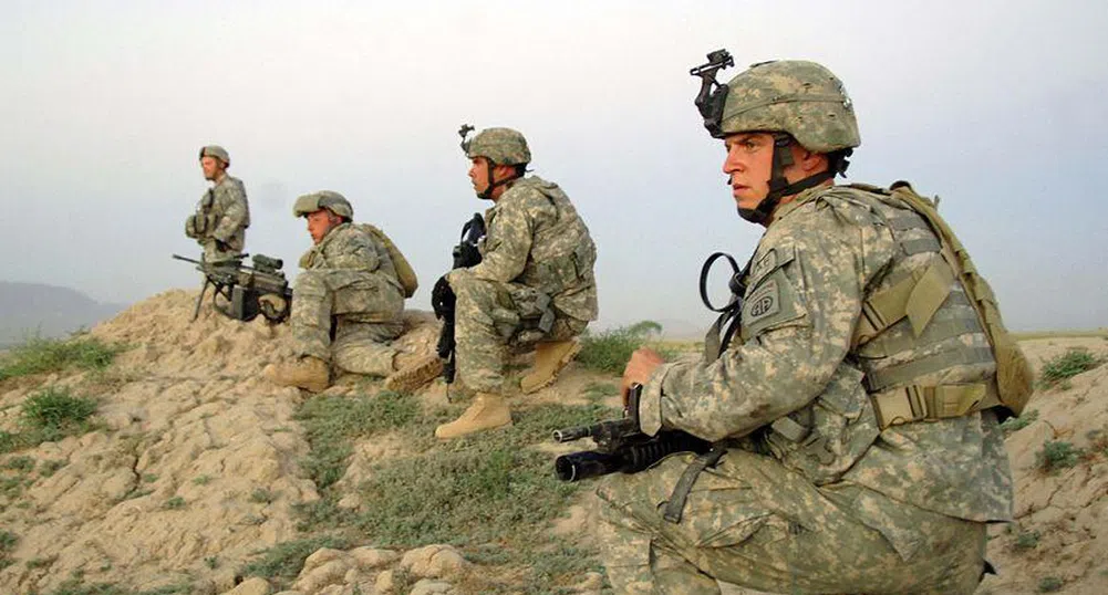 България увеличава мисията си в Афганистан