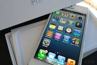 Apple ще пусне iPhone с големи дисплеи до края на 2014 г.