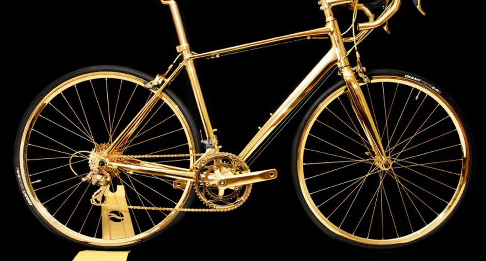 Позлатен велосипед за близо 400 000 долара