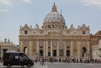 Ватиканската банка увеличила печалбата си над 4 пъти през 2012 г.