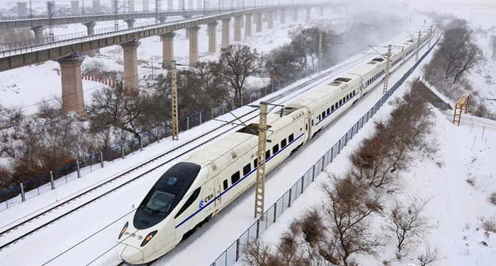 Само в Китай: студоустойчиви експресни влакове със спални вагони
