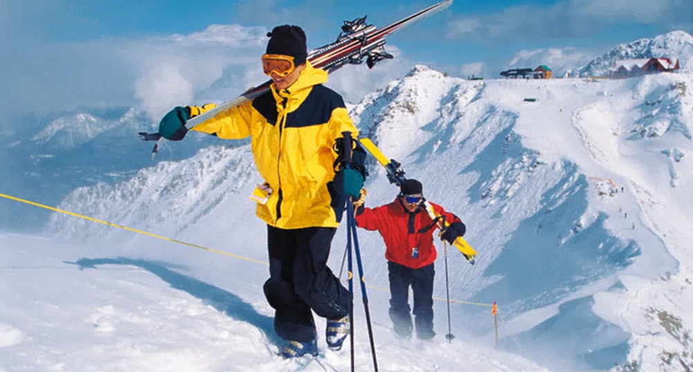 Цените на ски картите в родните курорти тази година