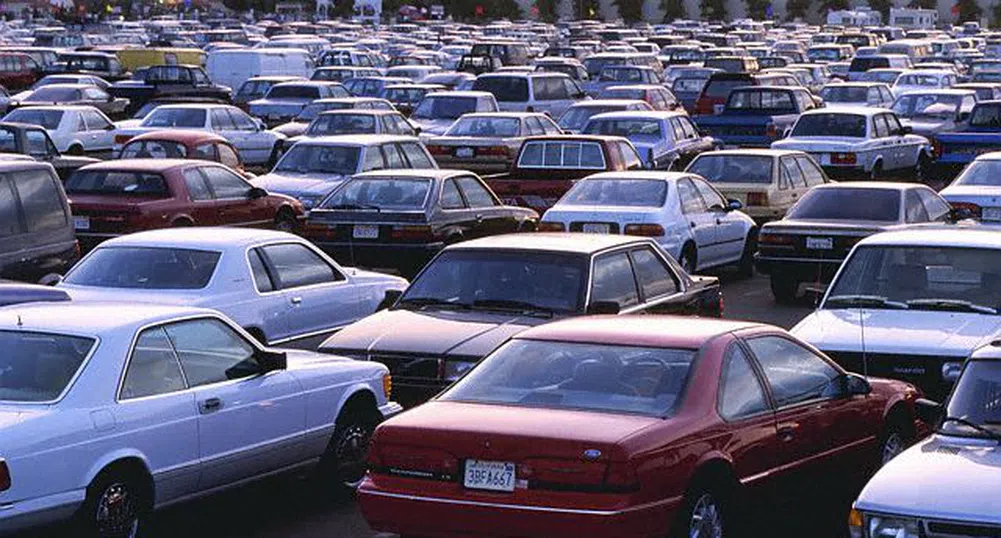 120 автомобила стоят непотърсени на наказателните паркинги в София