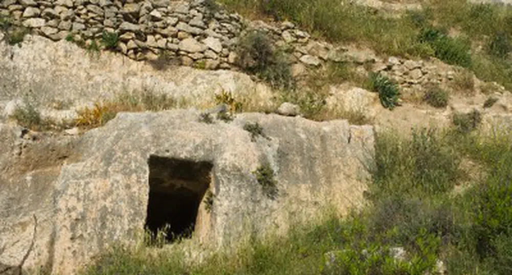Търсят най-дълбоката пещера в България